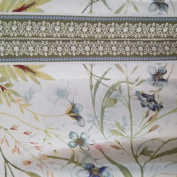 Rose & Olive Floral Blouse - Cream, Green, Pink - Picture 2 of 4